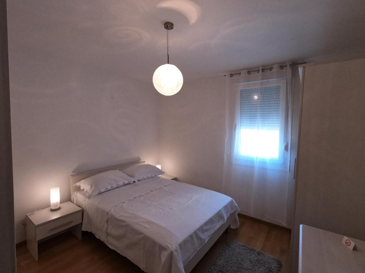 Ferienwohnung La Fragola Split Exterior foto